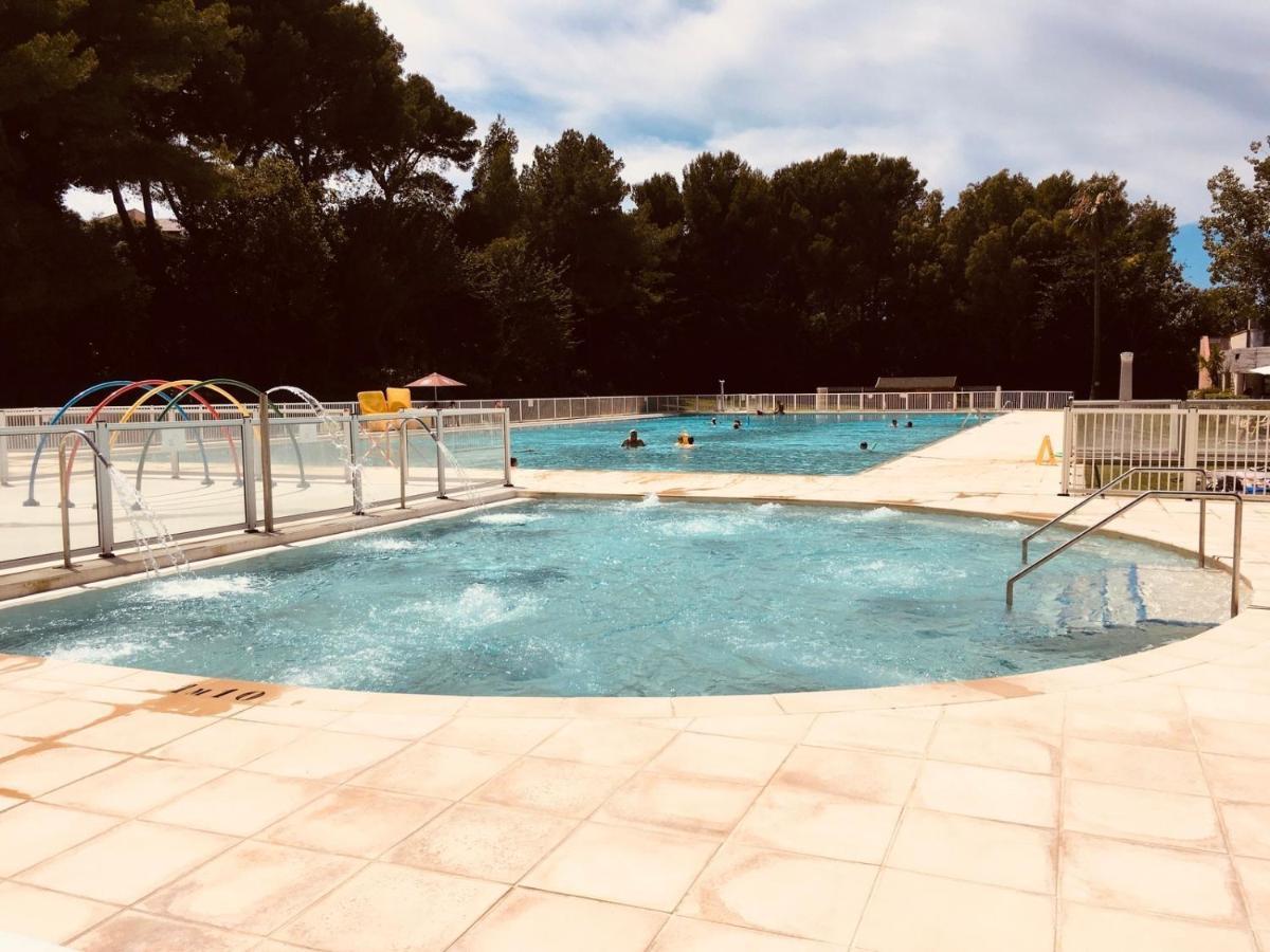 Sea Breeze Med - Vue Mer Climatise, Piscine & Club House A 30m De La Plage * Six-Fours-les-Plages