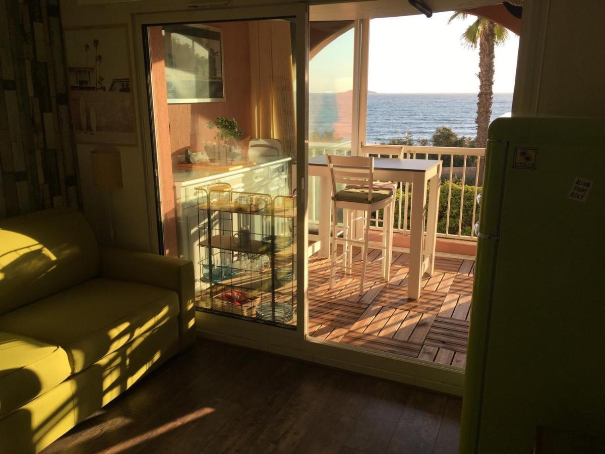 Sea Breeze Med - Vue Mer Climatise, Piscine & Club House A 30m De La Plage Apartment