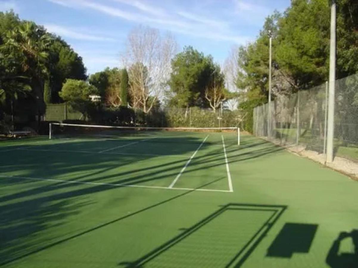 Apartment Sea Breeze Med - Vue Mer Climatise, Piscine & Club House A 30m De La Plage Six-Fours-les-Plages