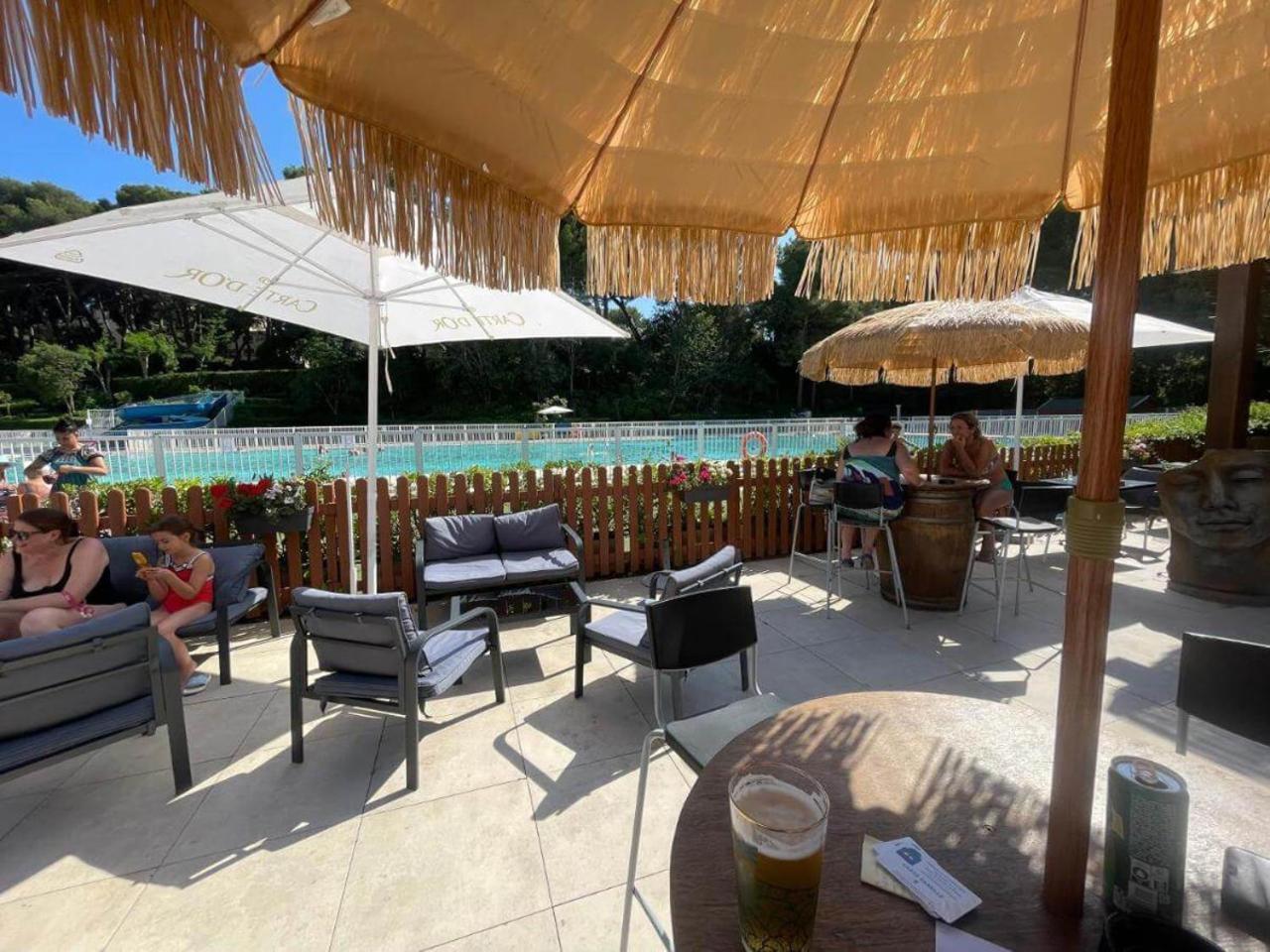Sea Breeze Med - Vue Mer Climatise, Piscine & Club House A 30m De La Plage * Six-Fours-les-Plages