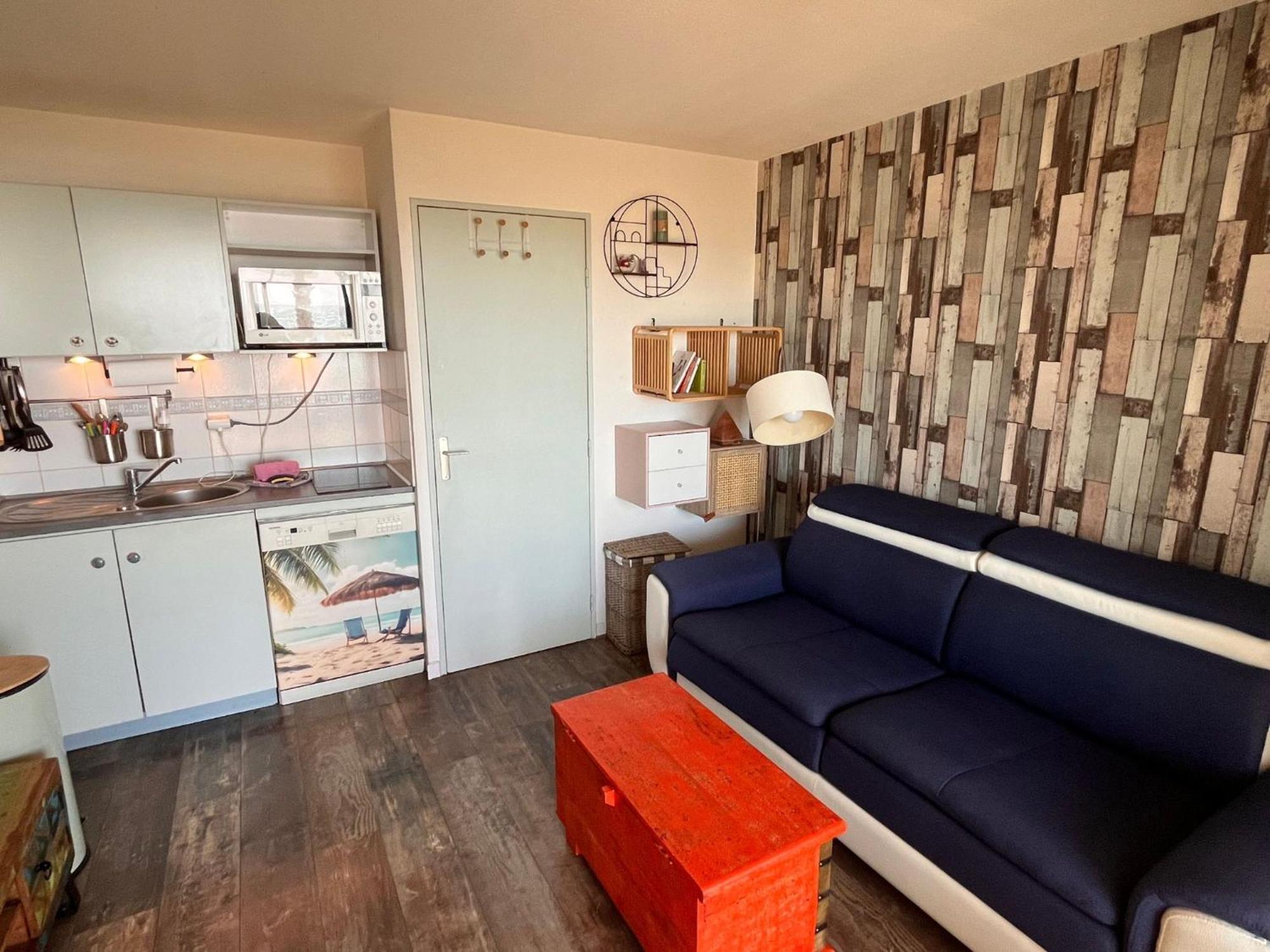 Apartment Sea Breeze Med - Vue Mer Climatise, Piscine & Club House A 30m De La Plage